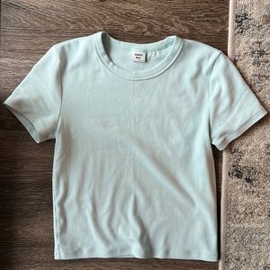 Aritzia tee